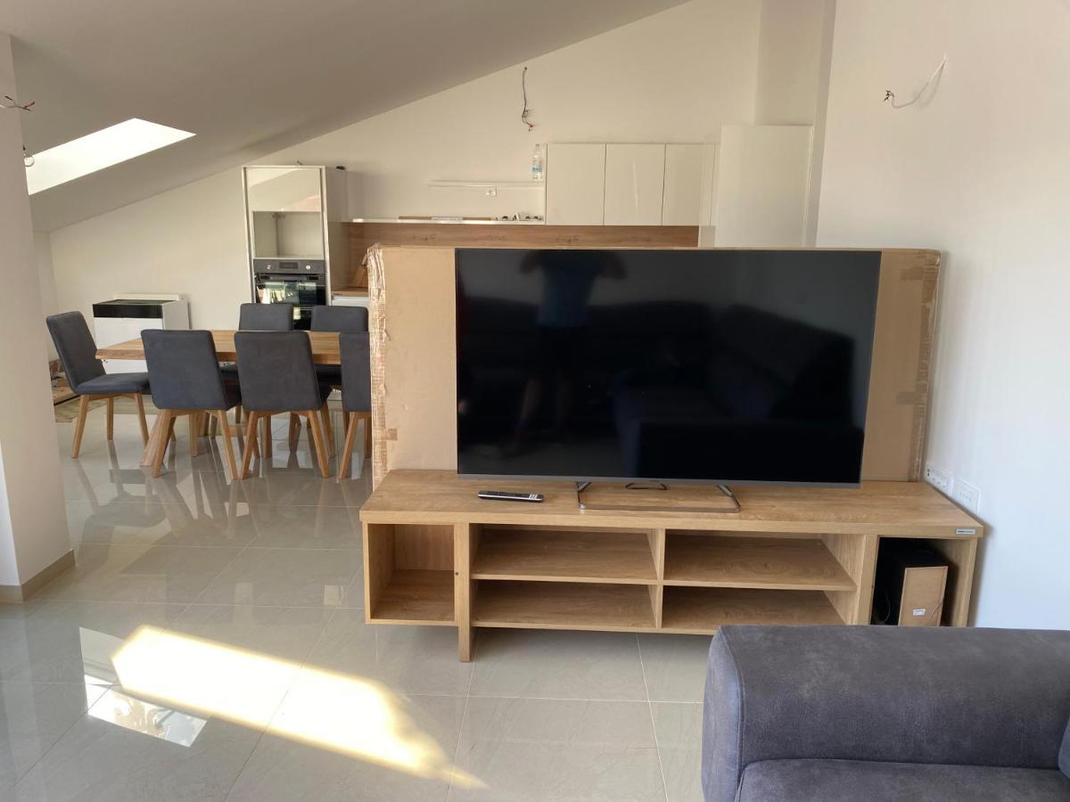 Ferienwohnung Penthouse Sunset Medulin Exterior foto