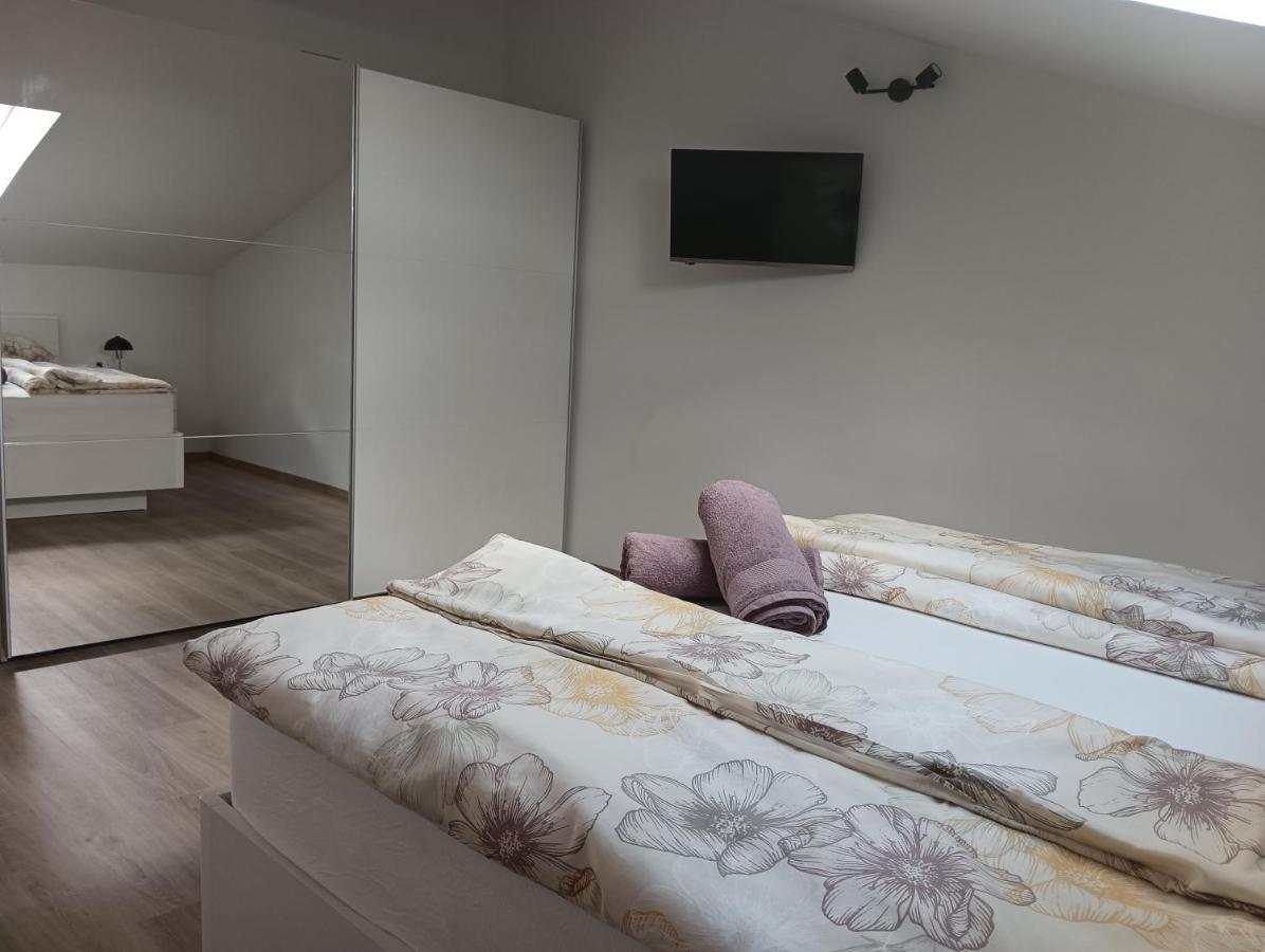 Ferienwohnung Penthouse Sunset Medulin Exterior foto